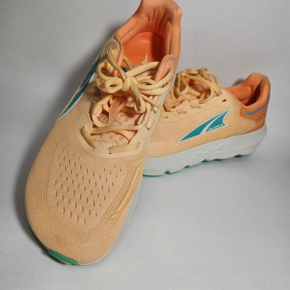 Altra Provision 7 Womens 10.5 Peach Orange Running Shoes AL0A7R70380